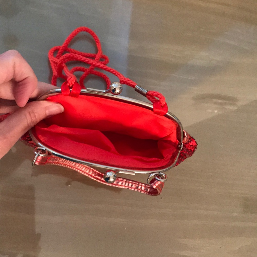 Purse - Picture 3 of 3